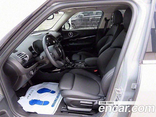 MINI Cooper Clubman Classic 2nd 2023 — фото 10