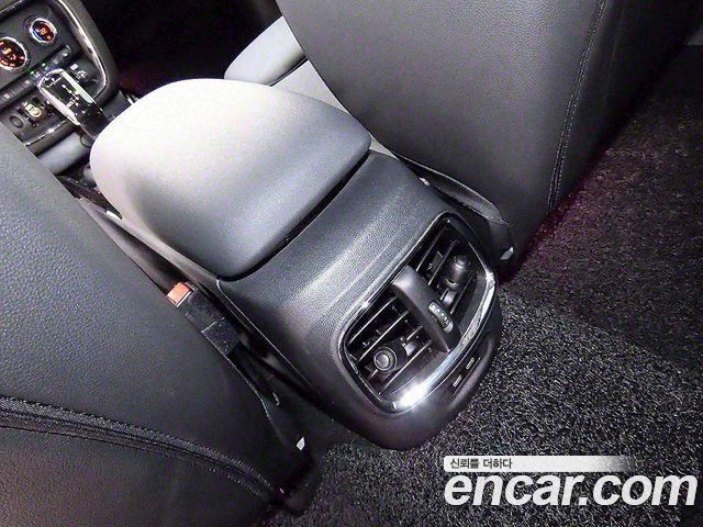 MINI Cooper Clubman Classic 2nd 2023 — фото 22