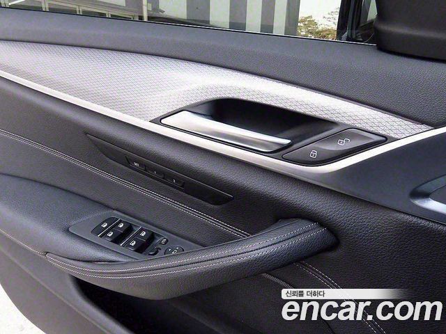 BMW 5 Series (G30) 530i M Sport Package 2018 — фото 18