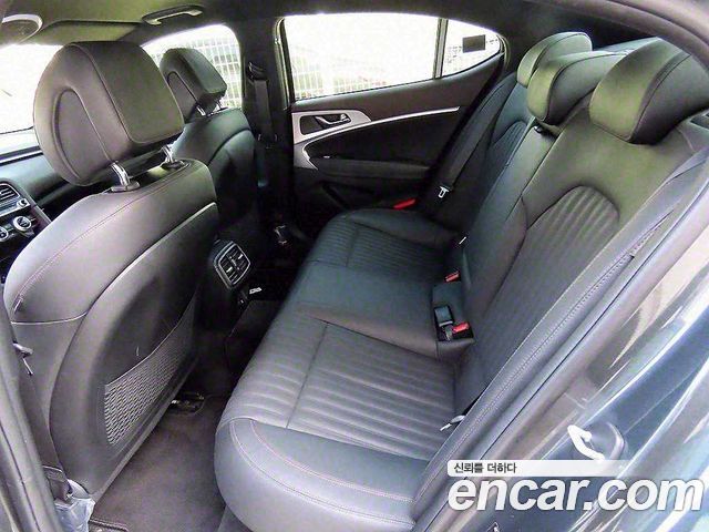 Genesis G70 2.0T AWD Supreme 2018 — фото 15
