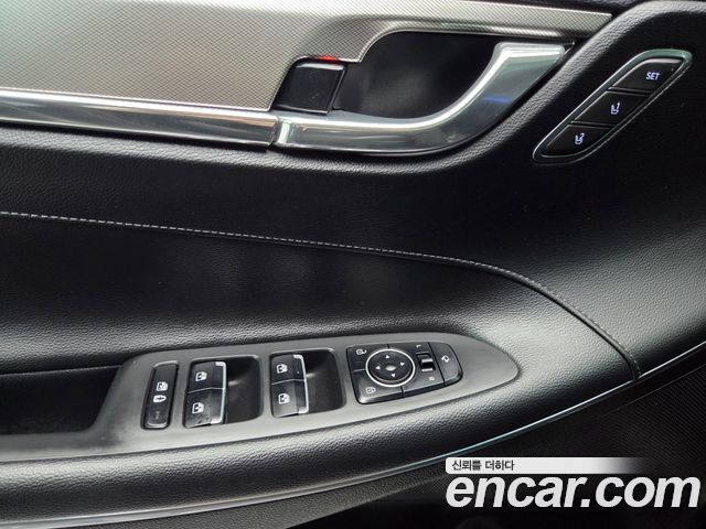 Hyundai Grandeur (IG) 2.5 Exclusice 2023 — фото 18