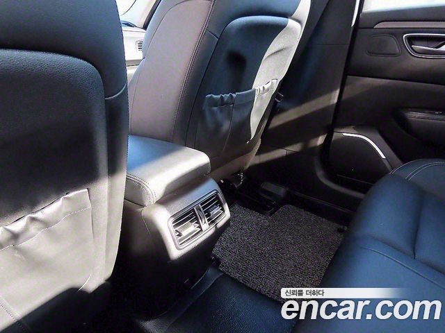 Renault Korea SM6 2.0 LPe LE 2020 — фото 23
