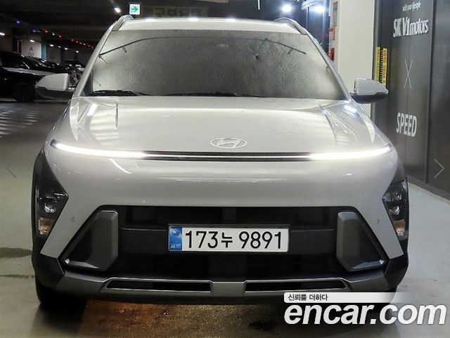 Hyundai Kona (SX2) Gasoline 2.0 2WD Premium 2023 — фото 2