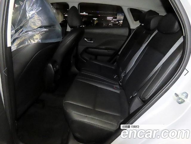 Hyundai Kona (SX2) Gasoline 2.0 2WD Premium 2023 — фото 7