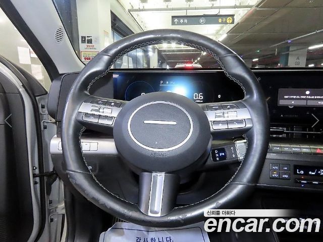 Hyundai Kona (SX2) Gasoline 2.0 2WD Premium 2023 — фото 8