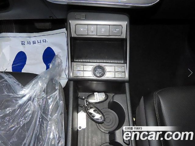 Hyundai Kona (SX2) Gasoline 2.0 2WD Premium 2023 — фото 16