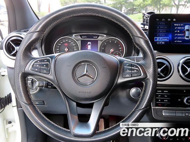 Mercedes-Benz B-Class (W246) B220 2018 — фото 16