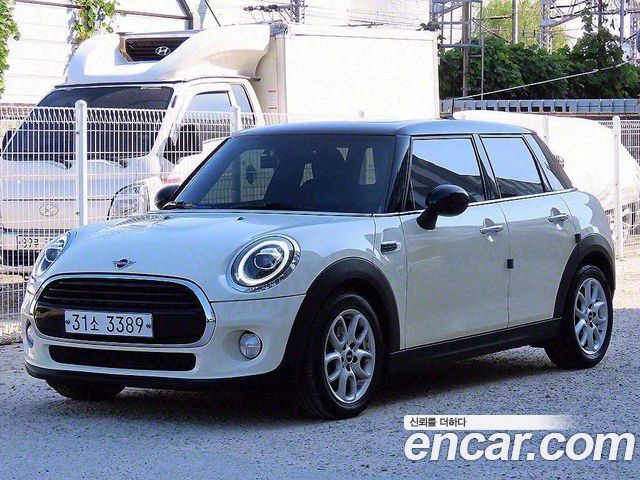 MINI Cooper 5Door HIGH 3rd
