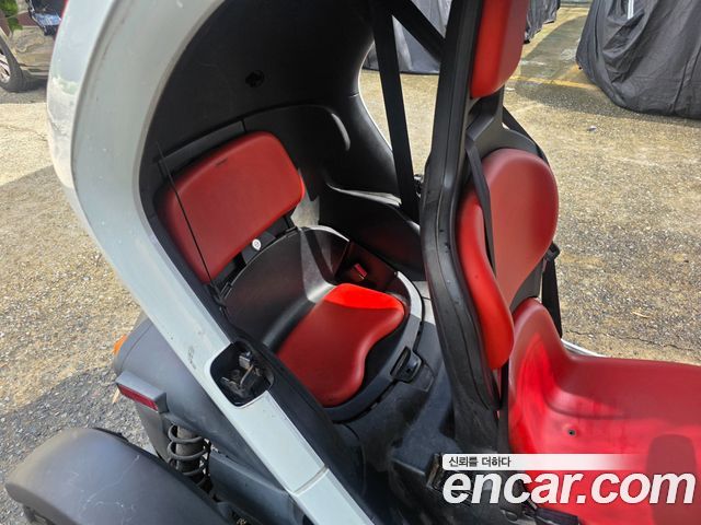 Renault Korea Twizy Intens(2-seater) 2018 — фото 17