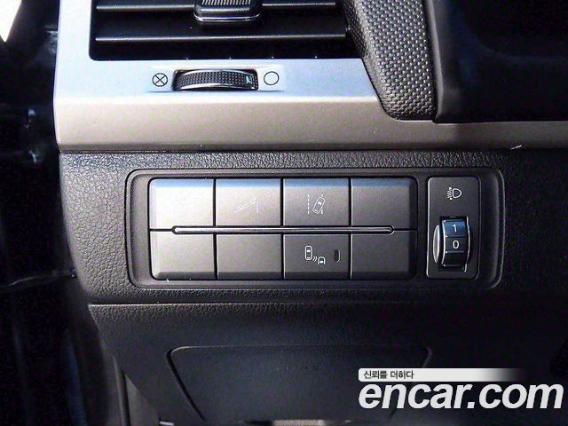 KG Mobility (SsangYong) Rexton Sports Diesel 2.2 4WD Prestige 2019 — фото 17