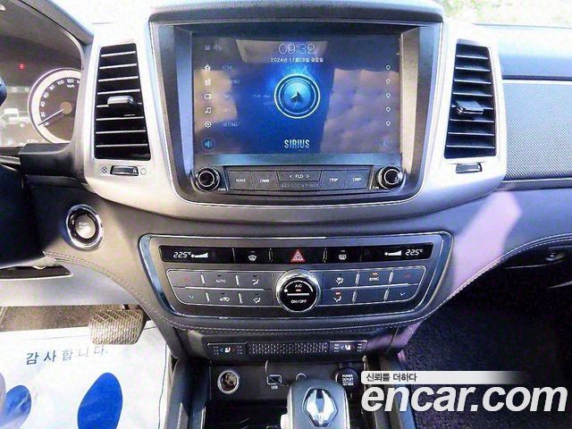 KG Mobility (SsangYong) Rexton Sports Diesel 2.2 4WD Prestige 2019 — фото 18