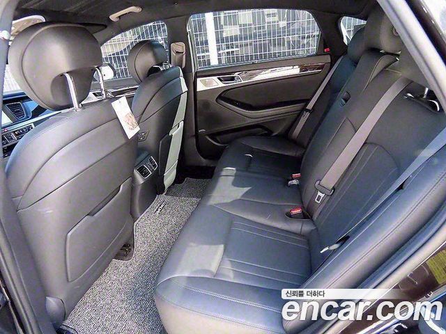 Genesis G80 3.8 GDI Prestige 2018 — фото 15