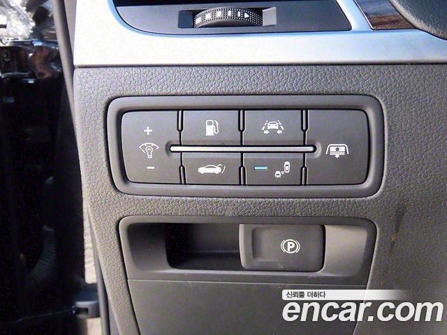 Genesis G80 3.8 GDI Prestige 2018 — фото 19