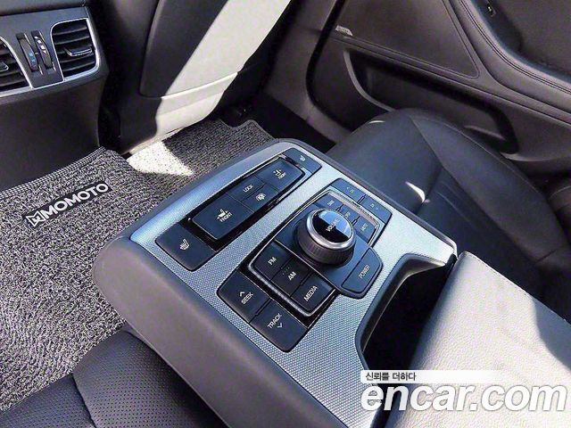 Genesis G80 3.8 GDI Prestige 2018 — фото 21