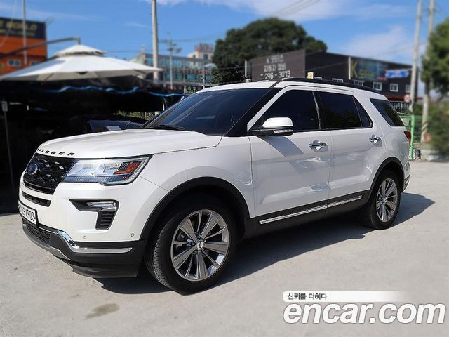 Ford Explorer 2.3 Limited 4WD 5th