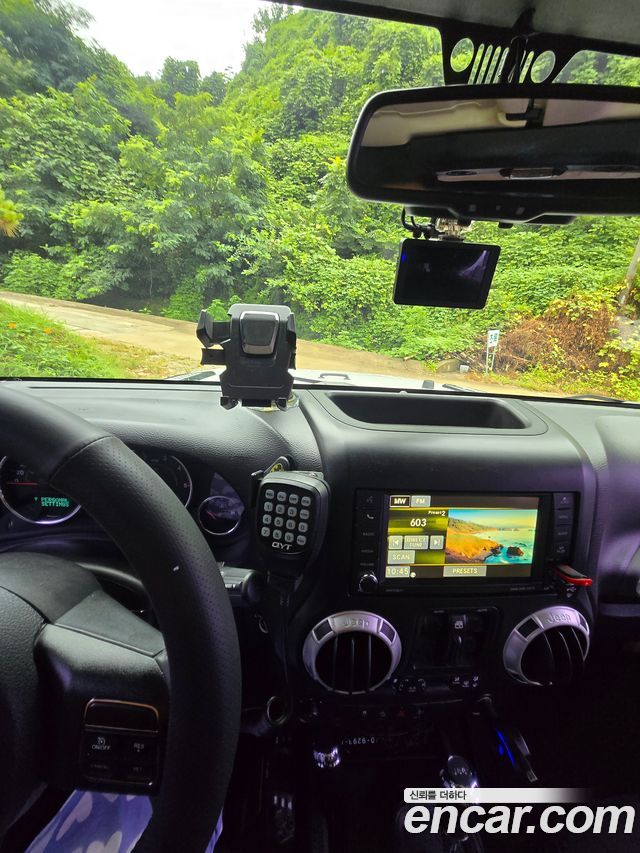 Jeep Wrangler (JK) 2.8 Diesel Rubicon 4Door 2013 — фото 2