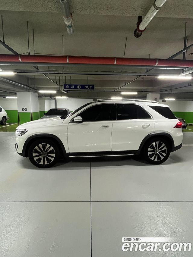 Mercedes-Benz GLE-Class (W167) GLE350 4MATIC 2025 — фото 2