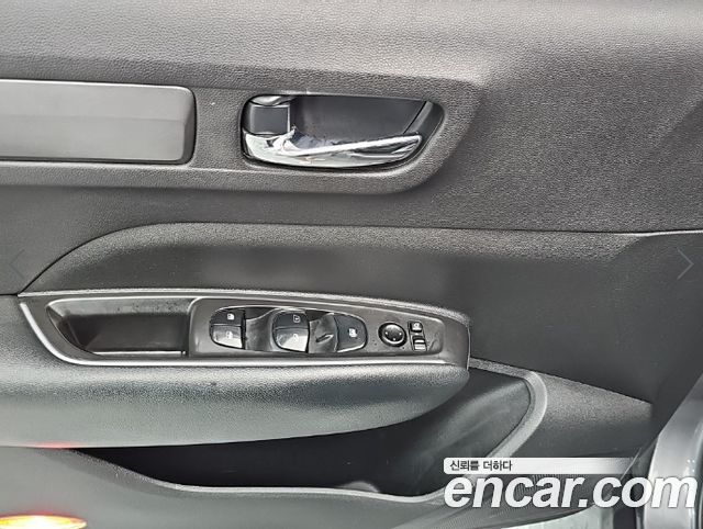 Renault Korea QM6 Gasoline 2WD LE 2018 — фото 21