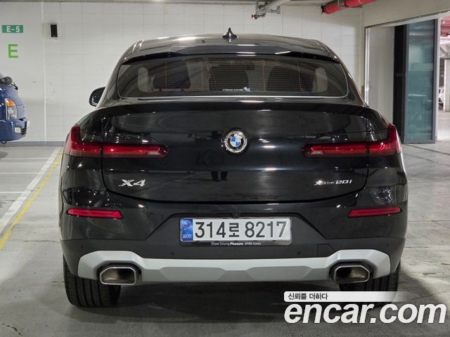 BMW X4 (G02) xDrive20i xLine 2025 — фото 4