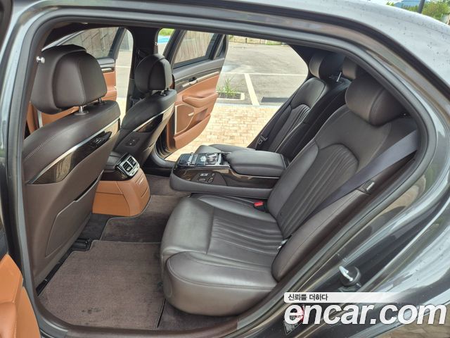 Genesis G90 3.8 AWD Luxury 2019 — фото 19