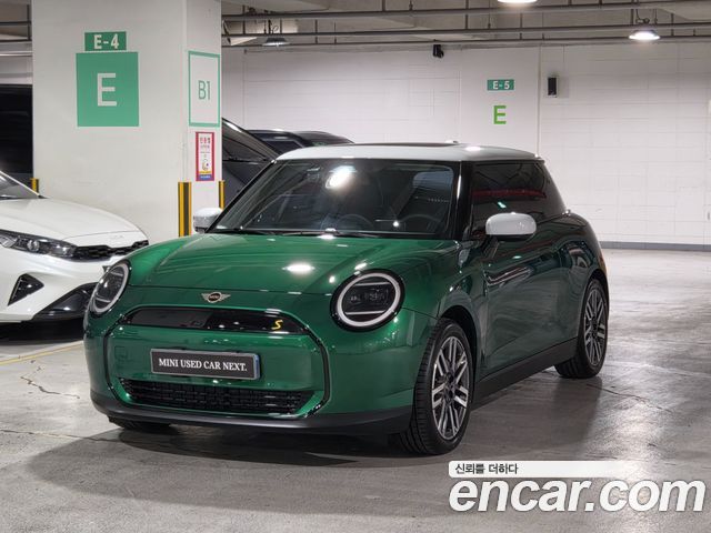 MINI Cooper Electric (IV) SE Classic