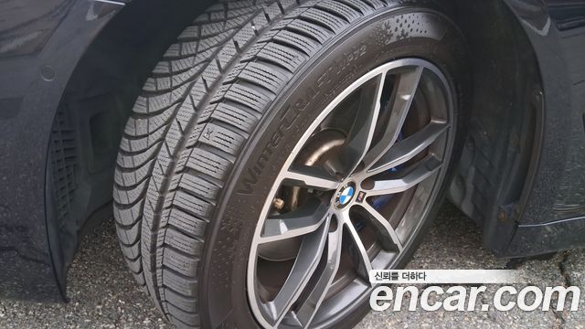 BMW 5 Series (G30) 520i M Sport 2023 — фото 5