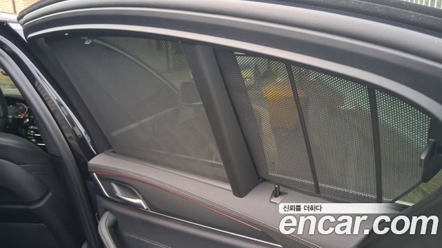 BMW 5 Series (G30) 520i M Sport 2023 — фото 16