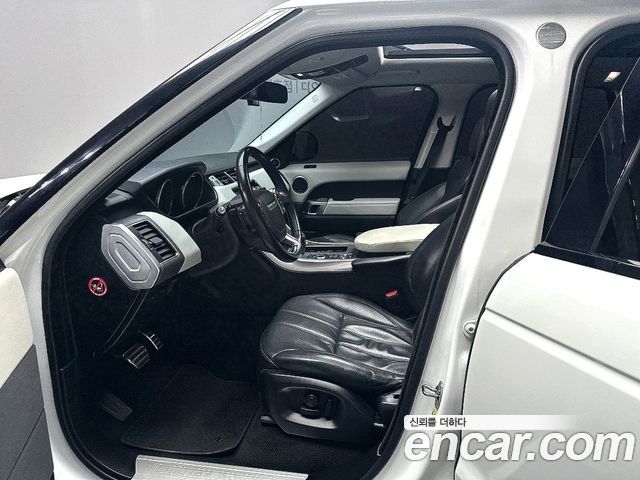 Land Rover Range Rover Sport (II) 3.0 SDV6 HSE 2016 — фото 15