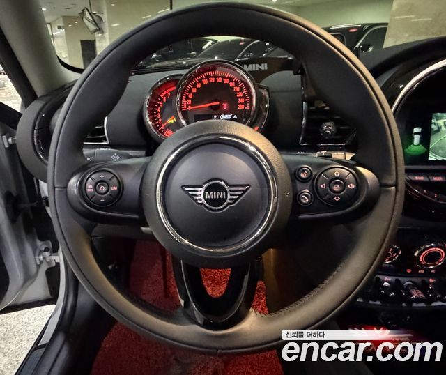 MINI Cooper Clubman Standard 2nd 2021 — фото 10