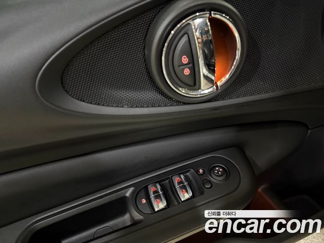 MINI Cooper Clubman Standard 2nd 2021 — фото 21