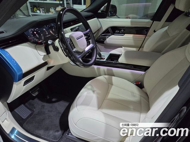 Land Rover Range Rover (V) D350 Autobiography Long Wheel Base 2025 — фото 8