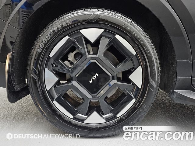 Kia Carnival (IV) Gasoline 7-Seater Noblesse 2024 — фото 5