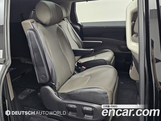 Kia Carnival (IV) Gasoline 7-Seater Noblesse 2024 — фото 16