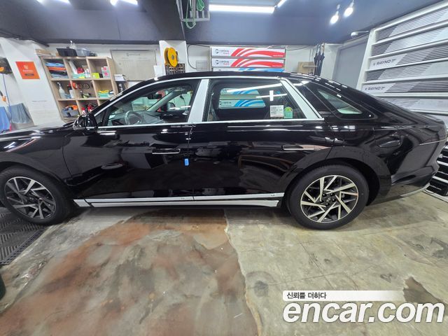 Hyundai Grandeur (GN7) 2,5 Gasoline 2WD Premium 2026 — фото 5