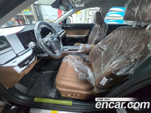 Hyundai Grandeur (GN7) 2,5 Gasoline 2WD Premium 2026 — фото 6