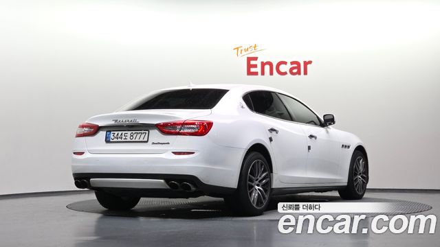 Maserati Quattroporte 3.0 Diesel 2016 — фото 2