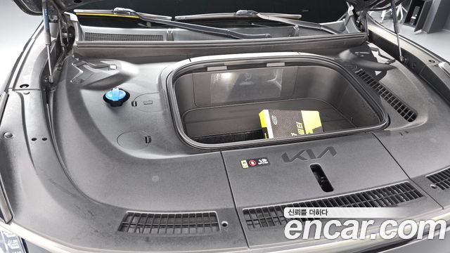 Kia EV9 Long Range 4WD GT Line 2024 — фото 6