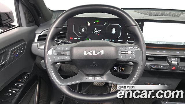 Kia EV9 Long Range 4WD GT Line 2024 — фото 17