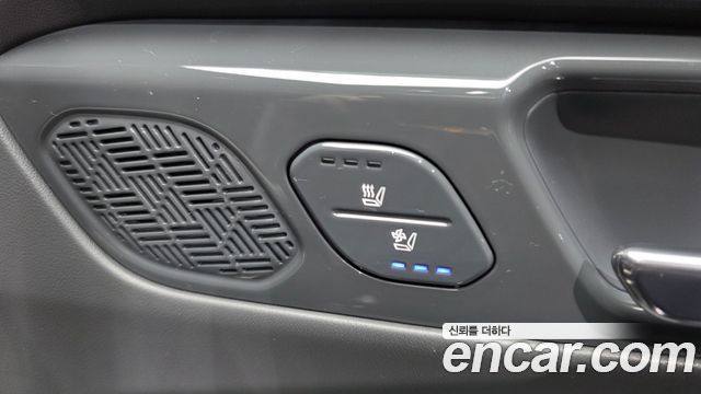 Kia EV9 Long Range 4WD GT Line 2024 — фото 23
