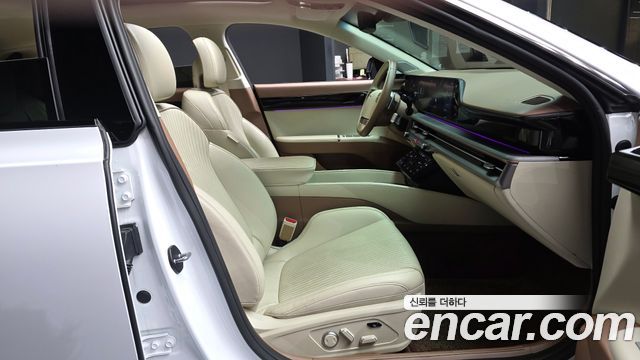 Hyundai Grandeur (GN7) 2,5 Gasoline 2WD Calligraphy 2023 — фото 11
