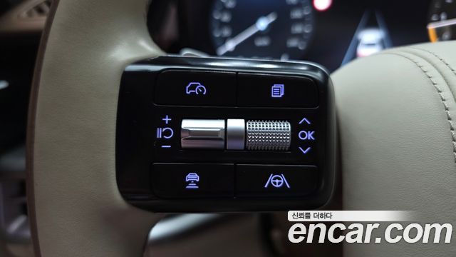 Hyundai Grandeur (GN7) 2,5 Gasoline 2WD Calligraphy 2023 — фото 17