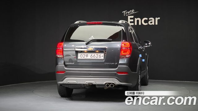 Chevrolet Captiva 2WD LT Deluxe pack 2017 — фото 4