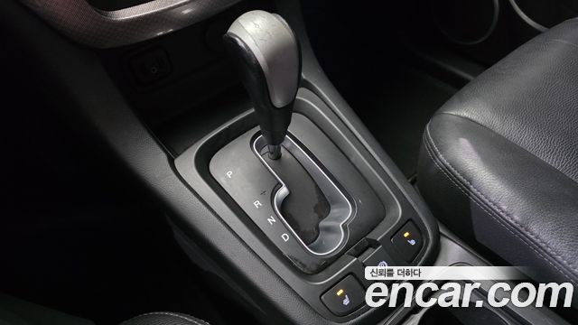 Chevrolet Captiva 2WD LT Deluxe pack 2017 — фото 9
