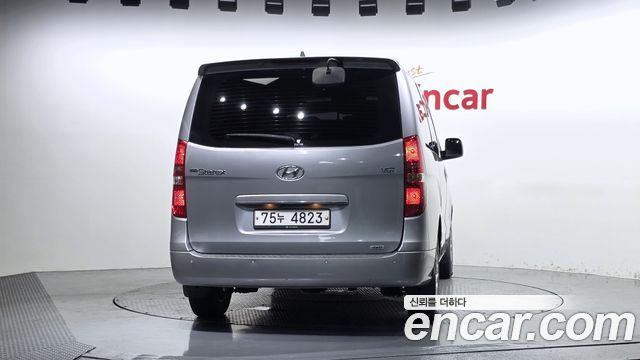 Hyundai Grand Starex 4WD Wagon 11-Seater Modern 2020 — фото 4