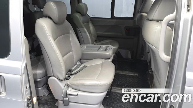 Hyundai Grand Starex 4WD Wagon 11-Seater Modern 2020 — фото 12