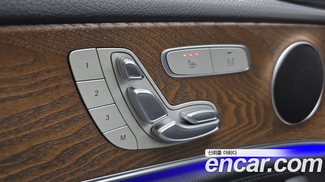 Mercedes-Benz E-Class (W213) E220d 4MATIC Exclusive 2019 — фото 29