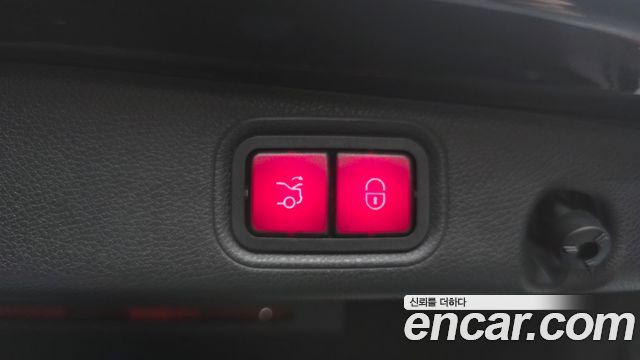 Mercedes-Benz E-Class (W213) E220d 4MATIC Exclusive 2019 — фото 32