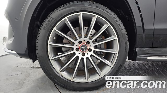 Mercedes-Benz GLS-Class (X166) GLS500 4MATIC 2017 — фото 5