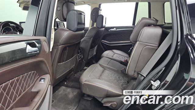 Mercedes-Benz GLS-Class (X166) GLS500 4MATIC 2017 — фото 11