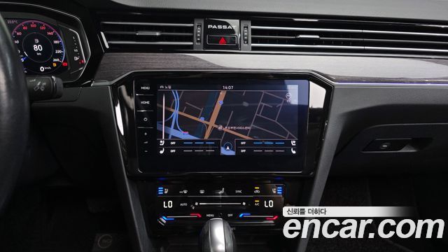 Volkswagen Passat GT (B8) 2.0 TDI 4Motion Prestige 2021 — фото 18